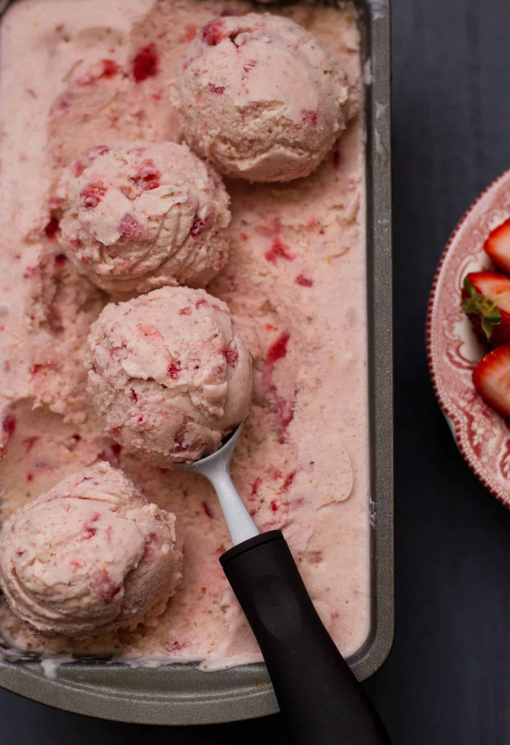 Ricotta Cheese Ice Cream With Roasted Strawberries (Eggless) Sinfully