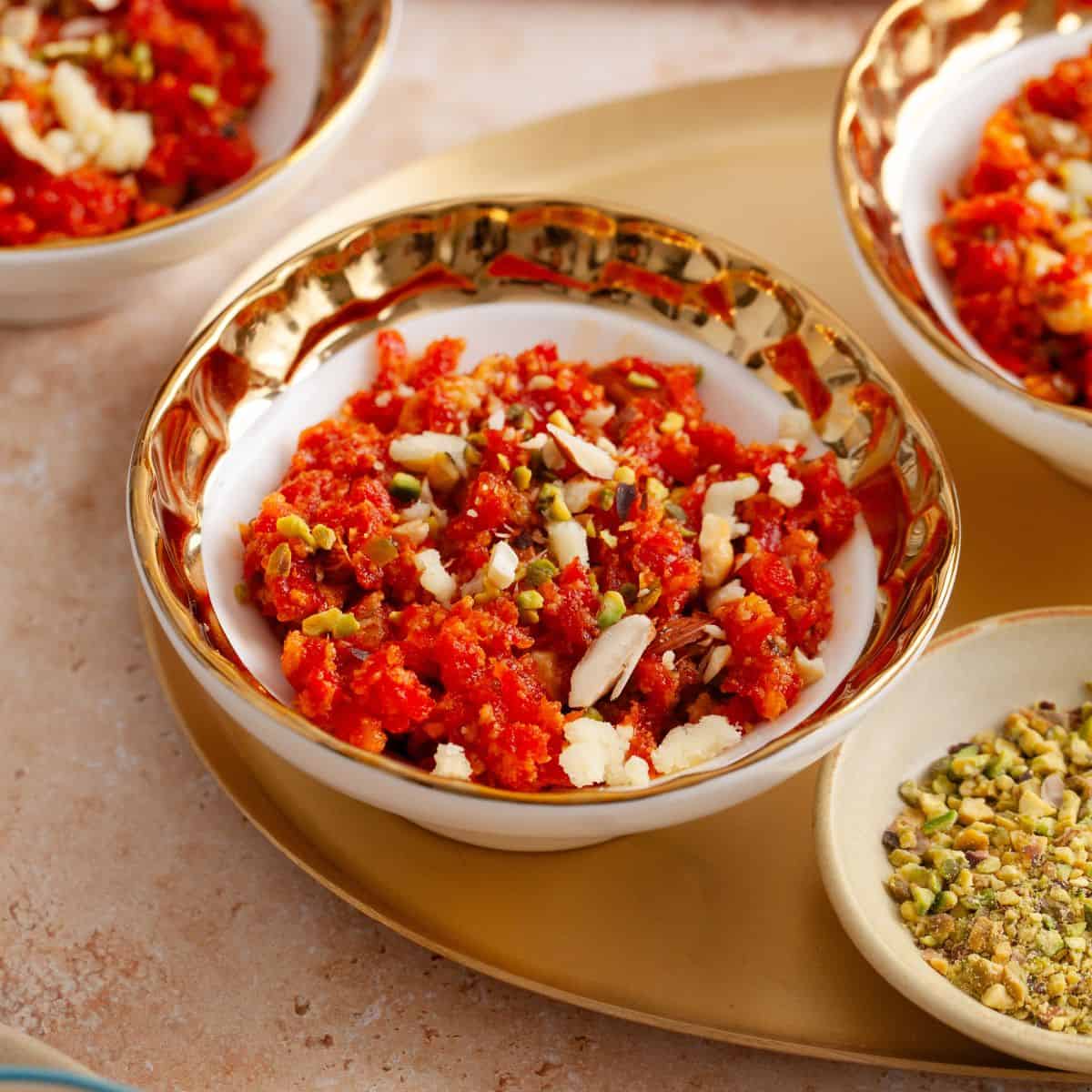 Slow Cooked Gajar Halwa (With Khoya)