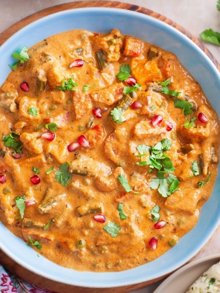 Navratan Korma Featured Image.