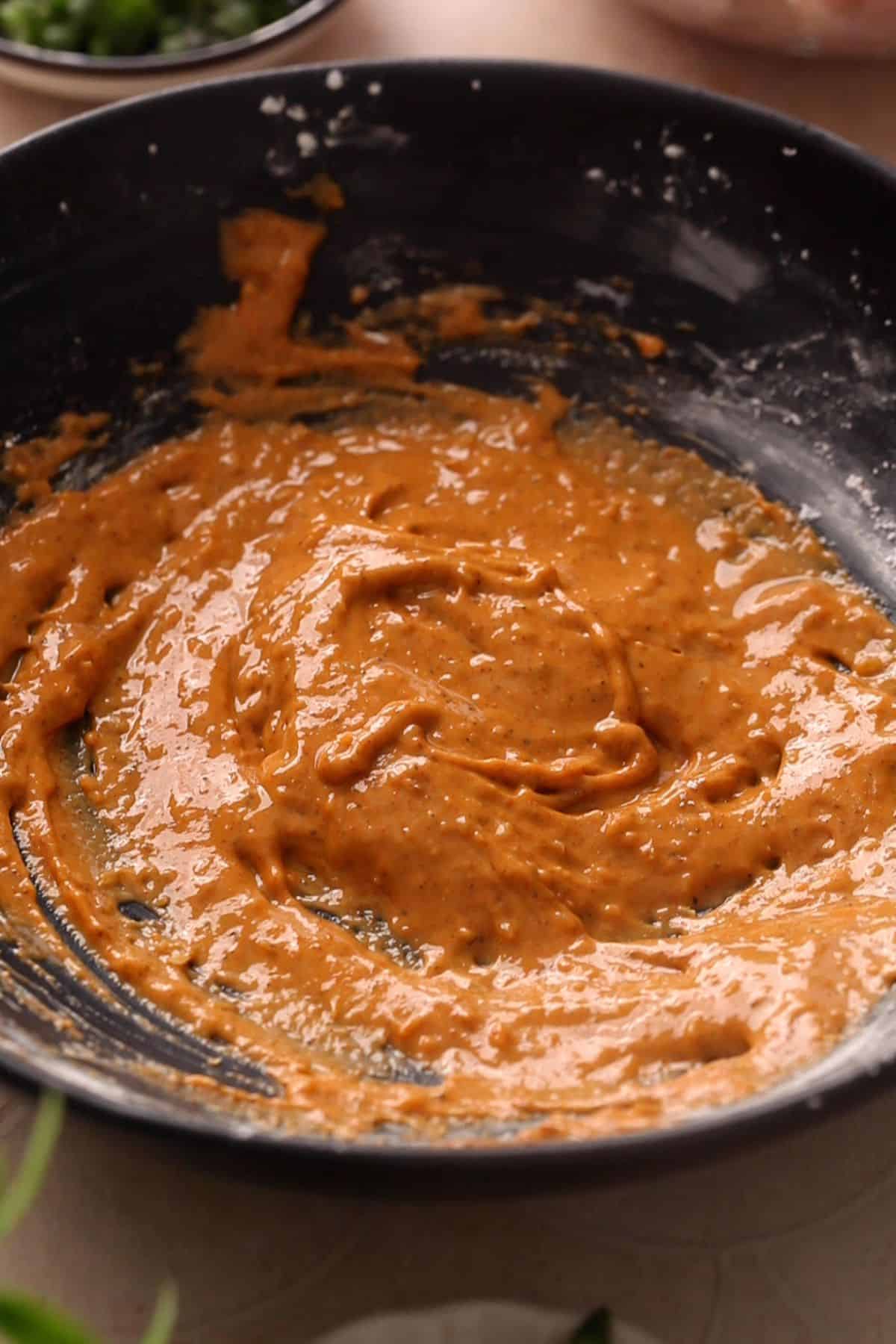 Thick, pasty marinade is ready.