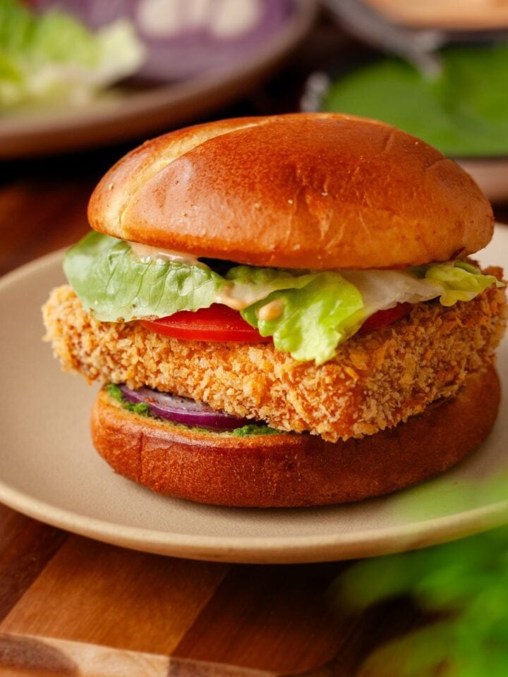 Paneer Burger Featured Image.