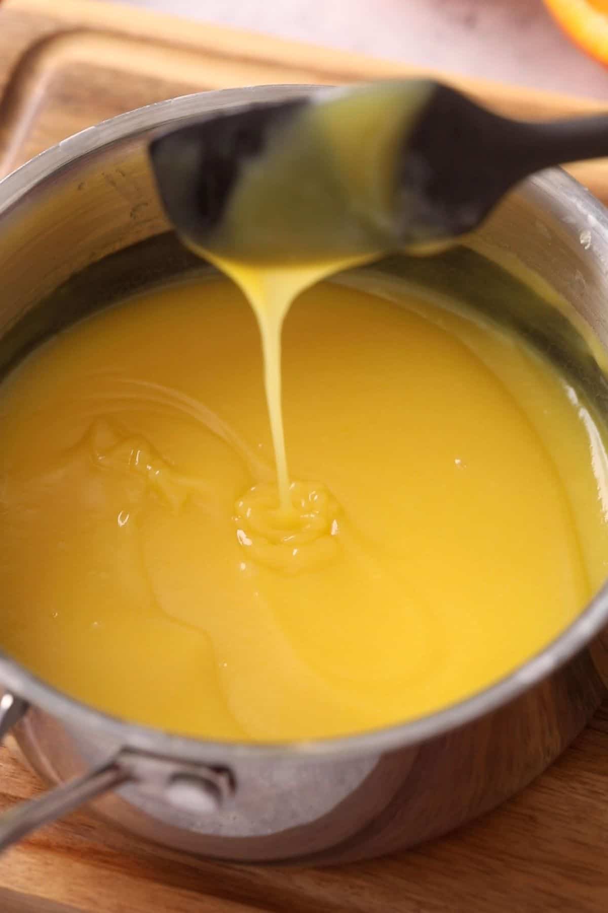 Egg free orange curd is ready and ready to cool down.