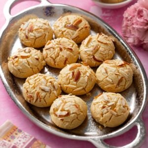 Besan Nankhatai Featured Image.